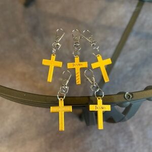 3D Printed | Yellow Cross Keychain Jesus | 5 SET